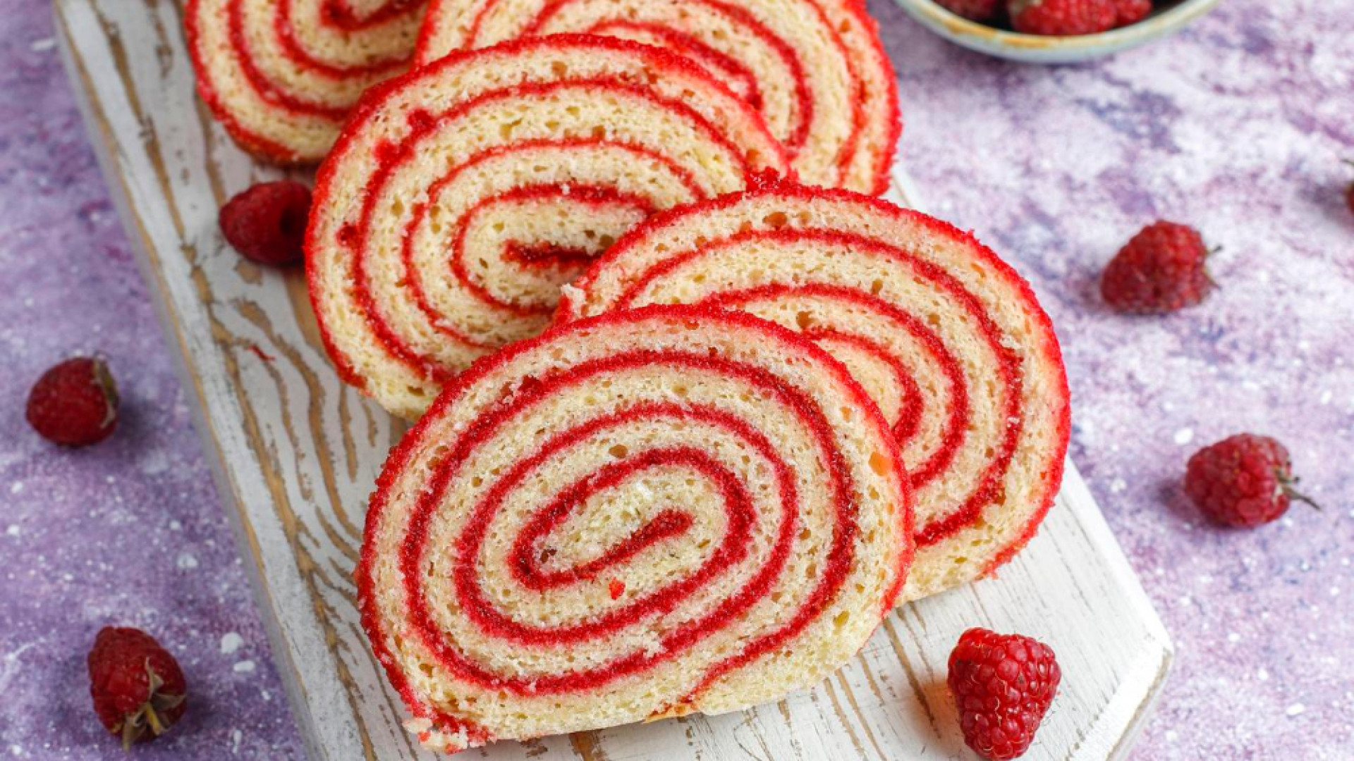 Gâteau roulé à la confiture : le dessert pour enfants toujours apprécié